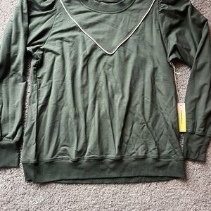 NWT Summersalt Yoke Piping Pullover Women’s Large